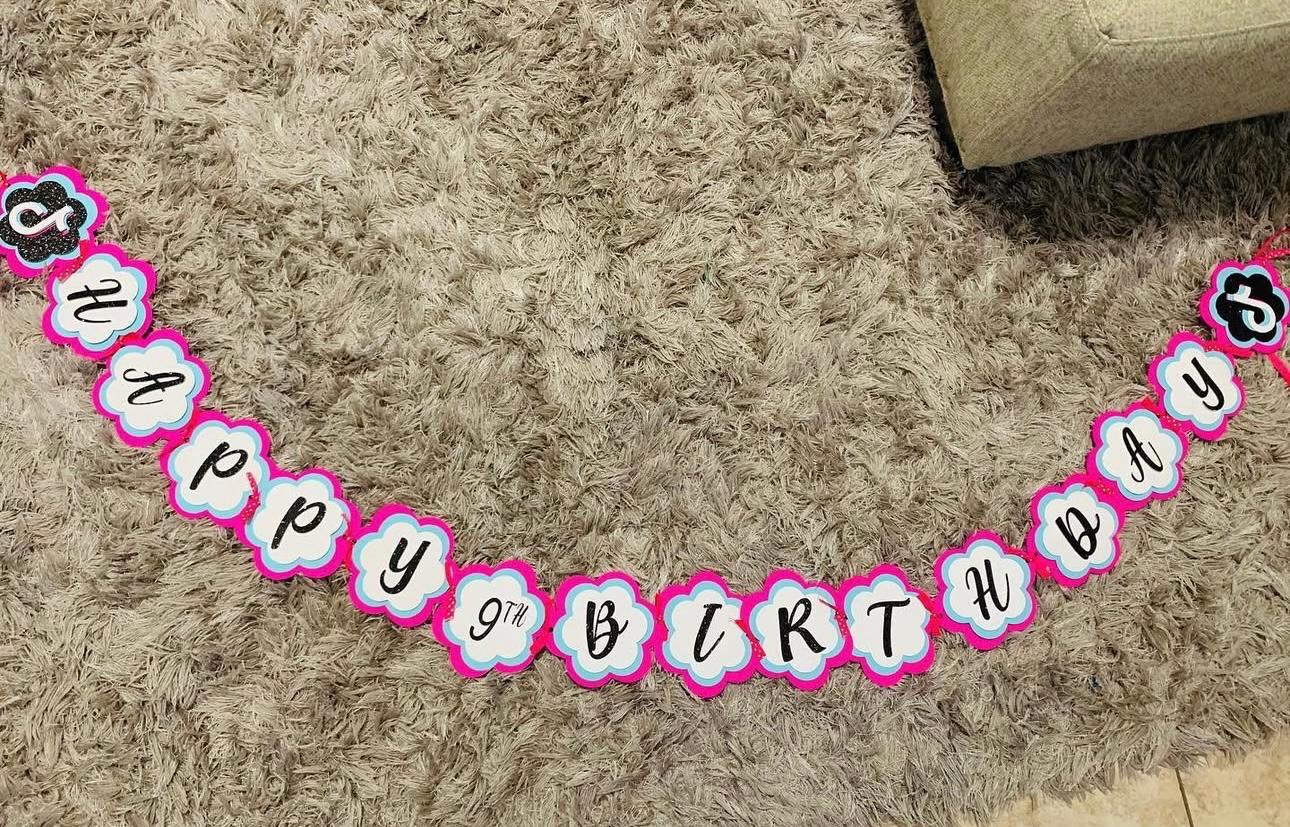 Custom Birthday Banner – Personalized for Your Celebration